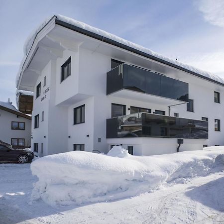 Residenz Gamper Apartment Brixen im Thale Luaran gambar