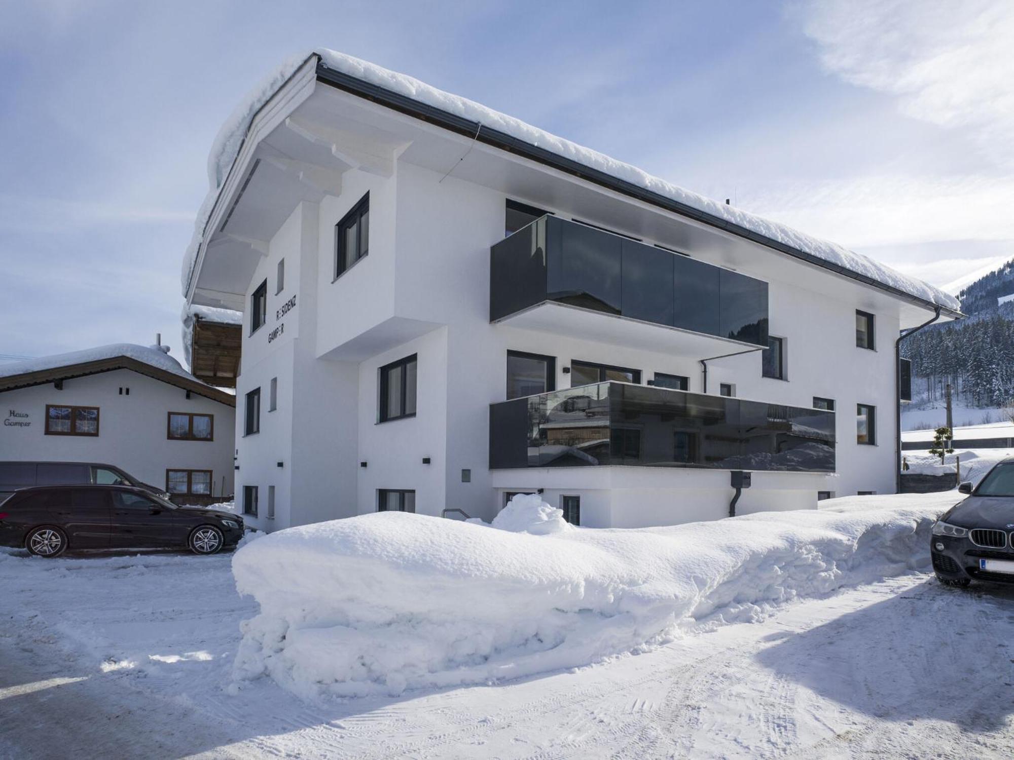 Residenz Gamper Apartment Brixen im Thale Luaran gambar
