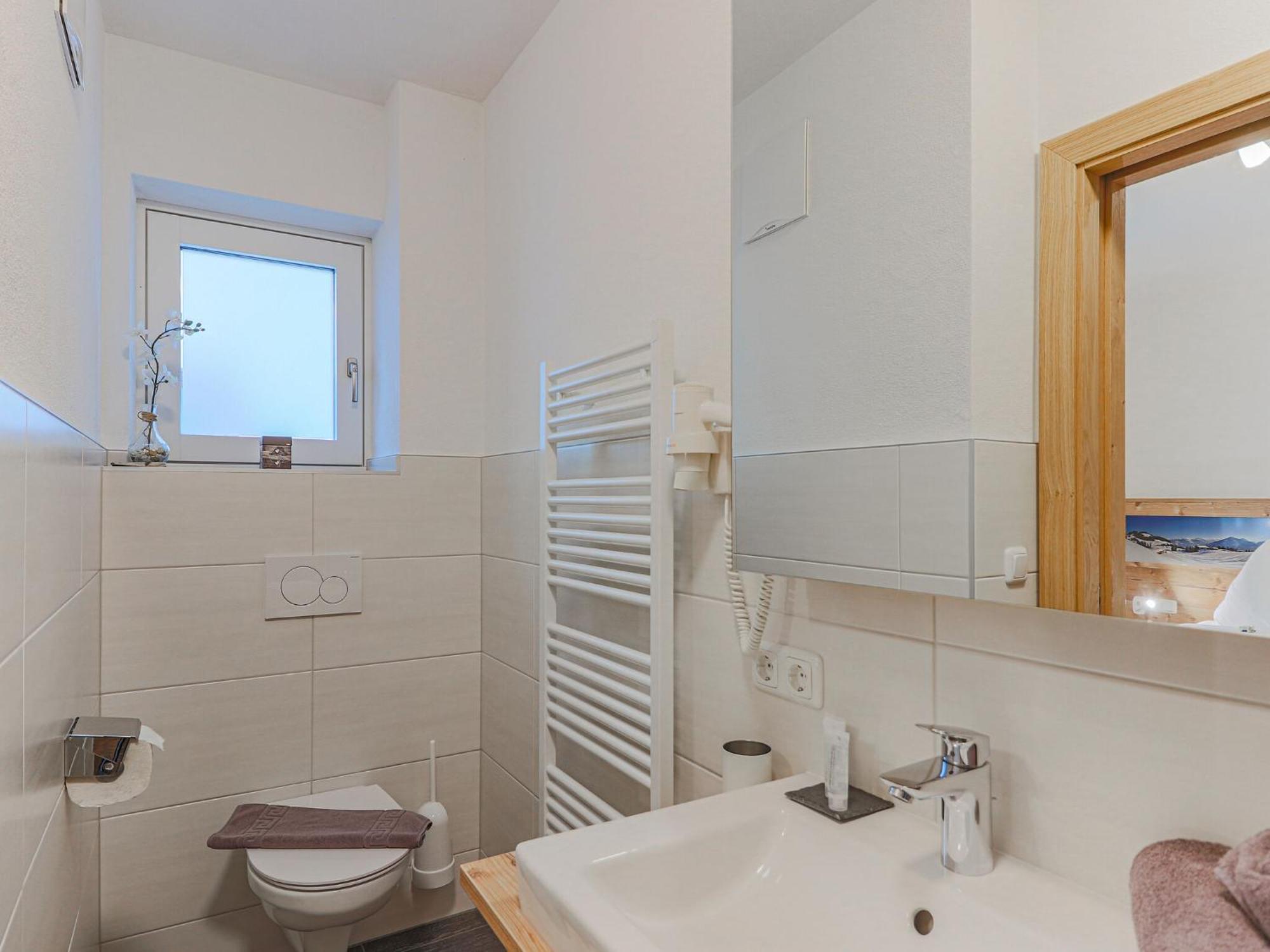 Residenz Gamper Apartment Brixen im Thale Luaran gambar