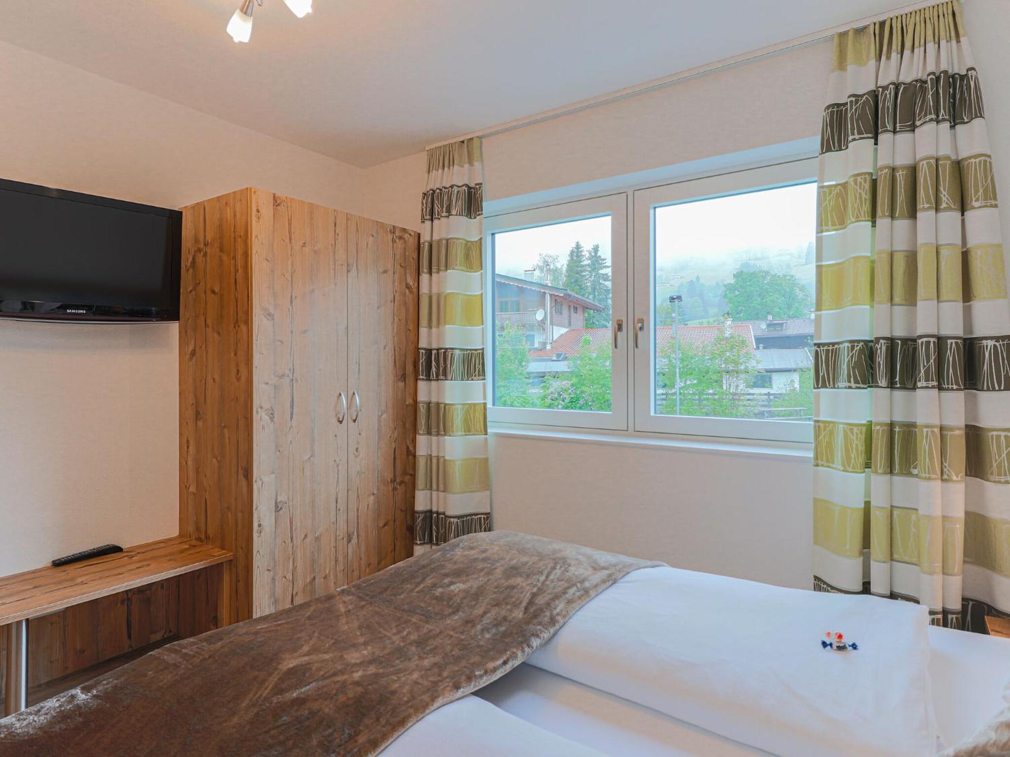 Residenz Gamper Apartment Brixen im Thale Luaran gambar