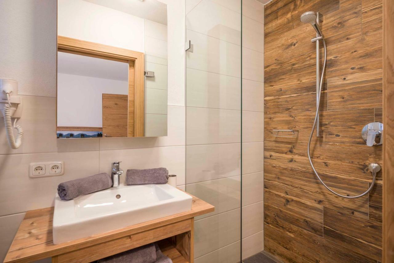 Residenz Gamper Apartment Brixen im Thale Luaran gambar